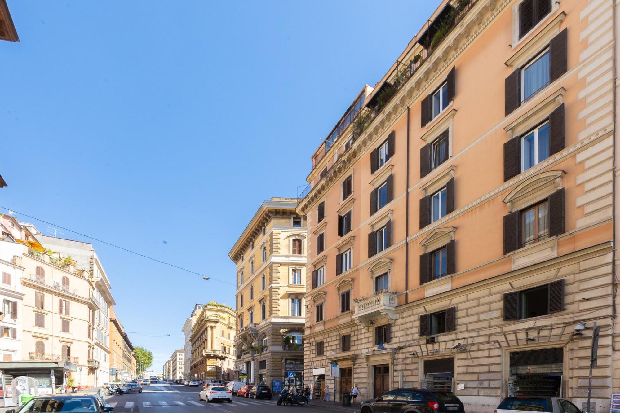 La Dolce Vita Cavour Rome Extérieur photo